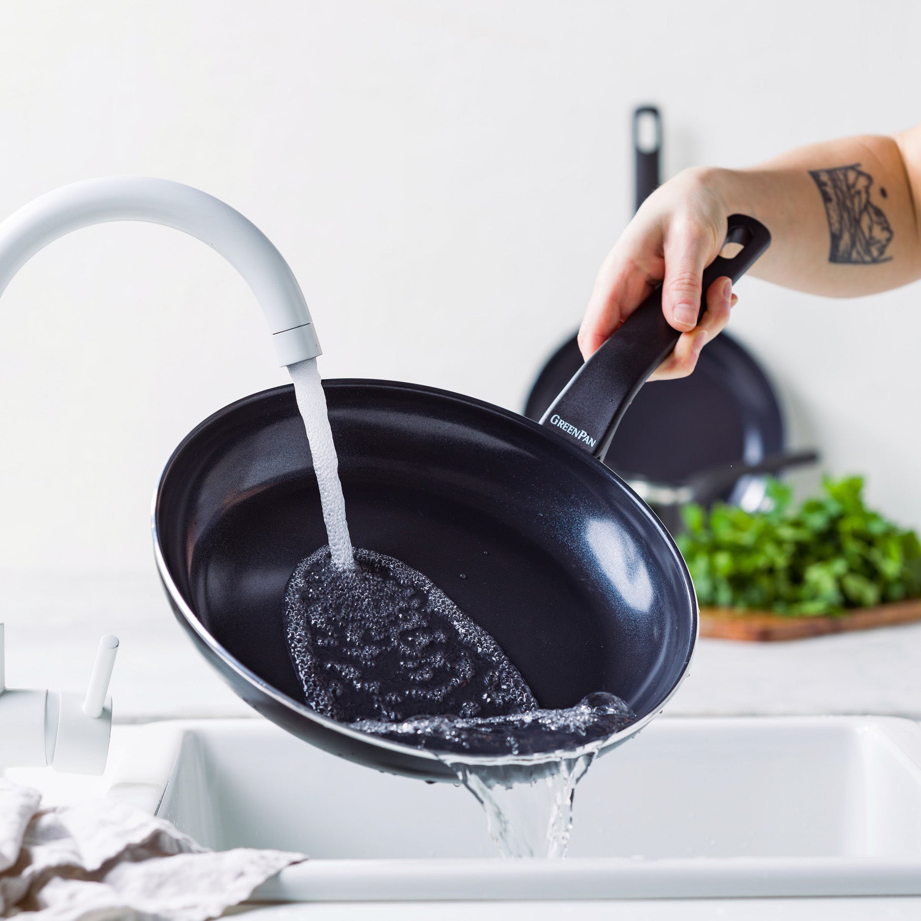 Essence stegepande Ø24 cm